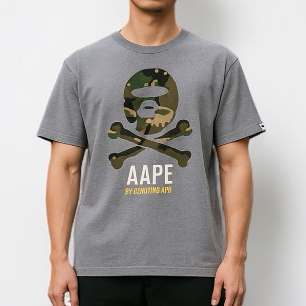 AAPE By A Bathing Ape Camo Skull & Cross Bones T-Shirt In Grey | Size S
